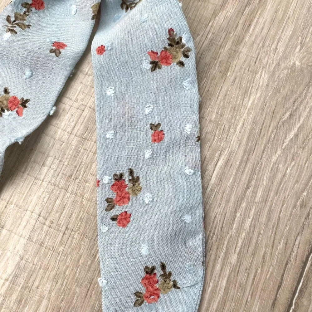 2 NWOT Handmade Light Blue Floral Dot Scrunchies - Picture 4 of 4